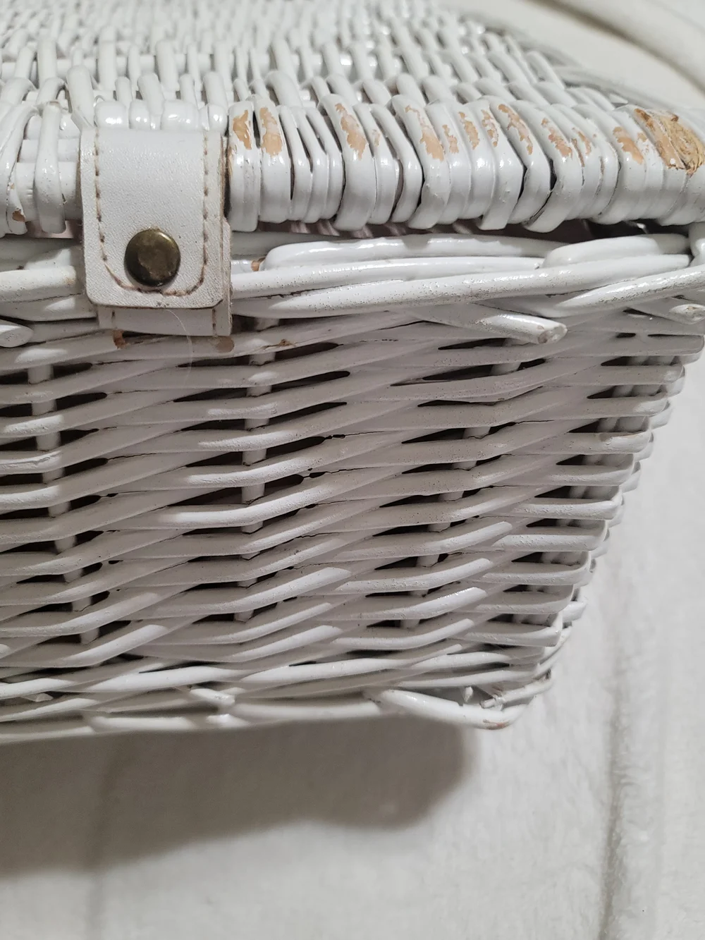 Very Rare‎ Rachel Ashwell Simply Shabby Chic Picnic Basket White Wicker Pink